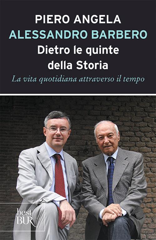 Copertina di Dietro le quinte della storia